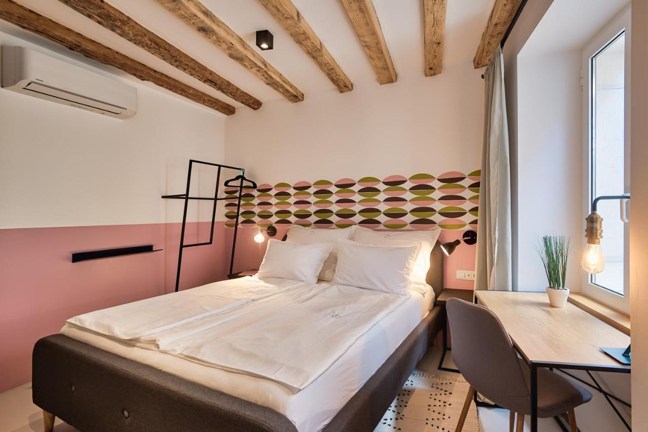 Nars Bed & Breakfast Rovinj Bagian luar foto