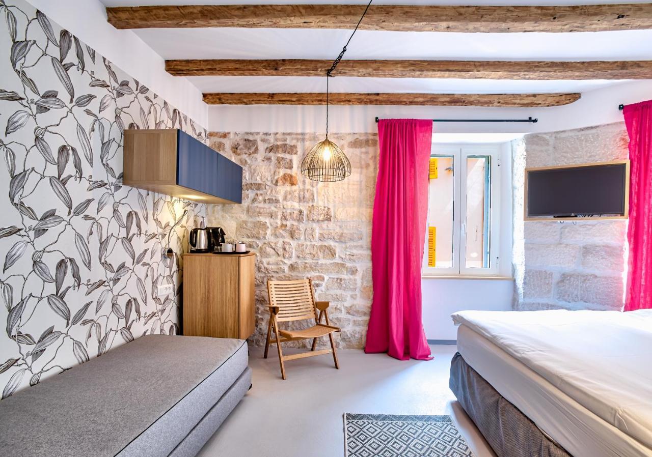 Nars Bed & Breakfast Rovinj Bagian luar foto